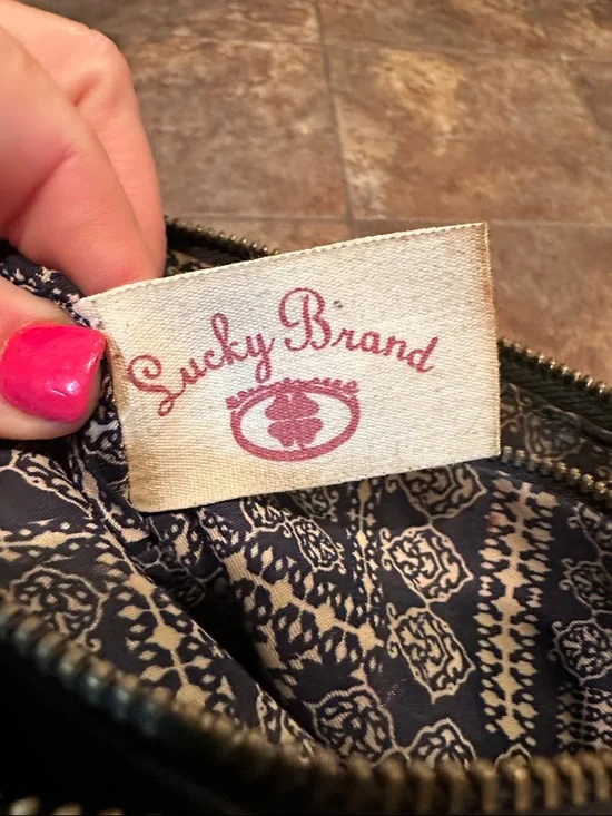 Lucky Brand Embroidered Black Wristlet Clutch - - Picture 5 of 8